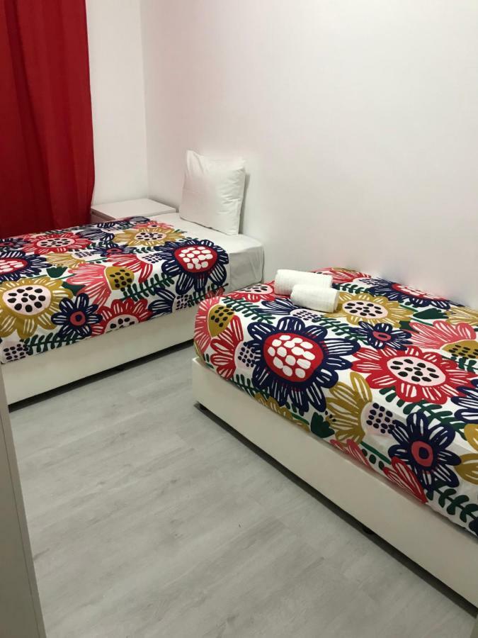 Charming Episode Hostel Lisbon Bagian luar foto