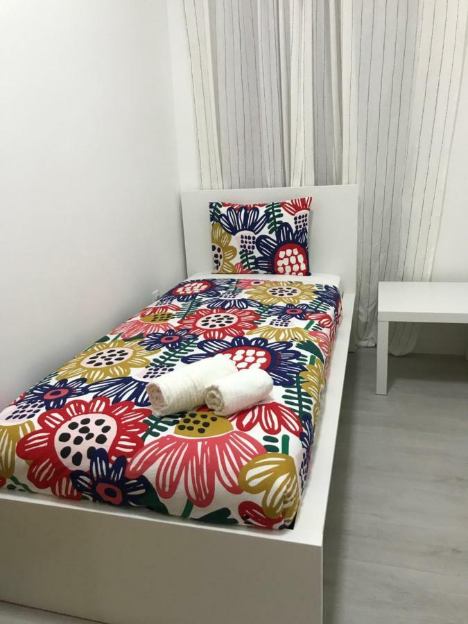 Charming Episode Hostel Lisbon Bagian luar foto